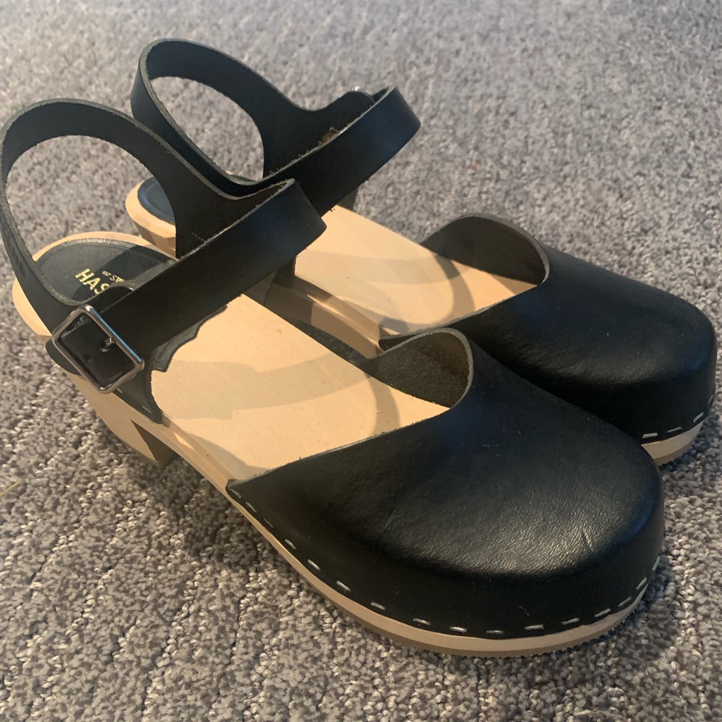 Brand New Swedish Hasbeen Clogs Size 37